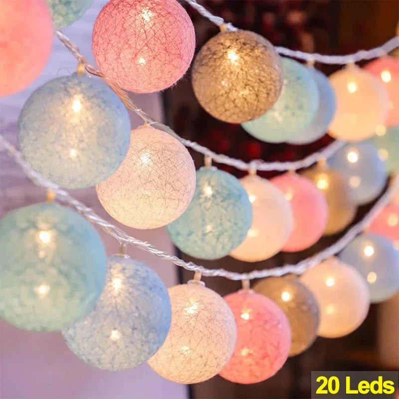 20 LED Cotton Ball String Lights